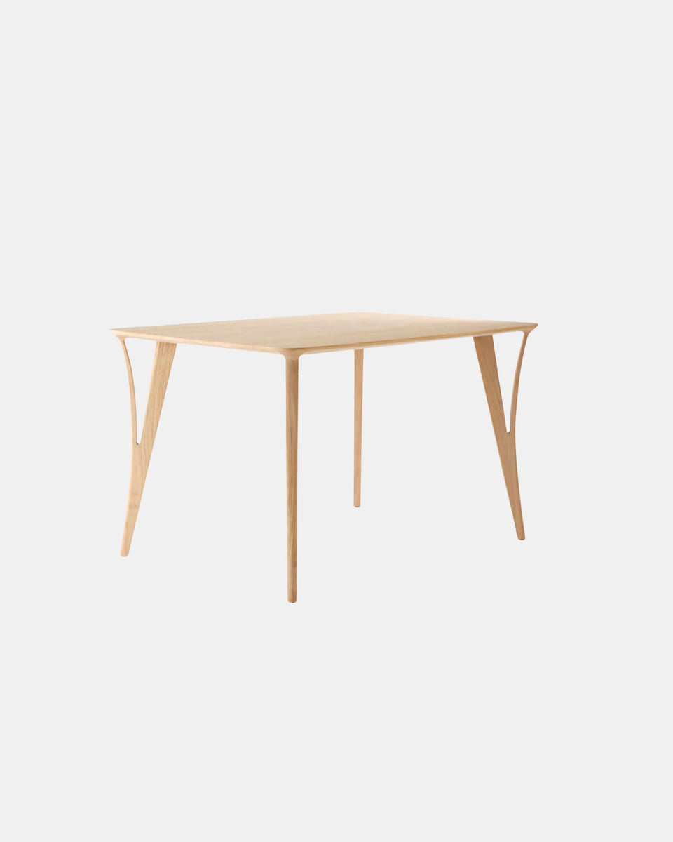 PÉTIOLE DINING TABLE