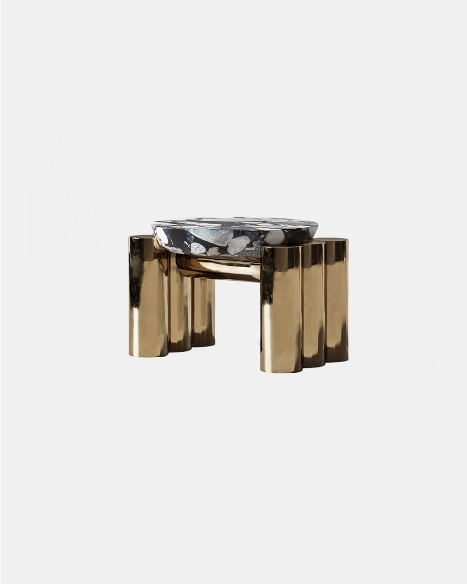 CLUSTER COFFEE TABLE