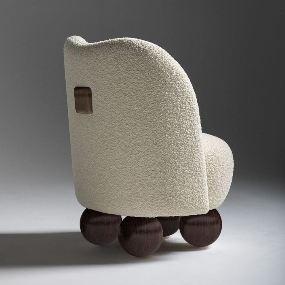 PEONIA ARMCHAIR