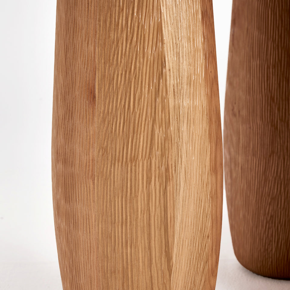À TABLE DINING TABLE