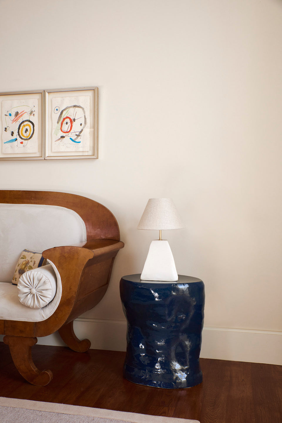 TALL CERAMIC NAVY COFFEE TABLE