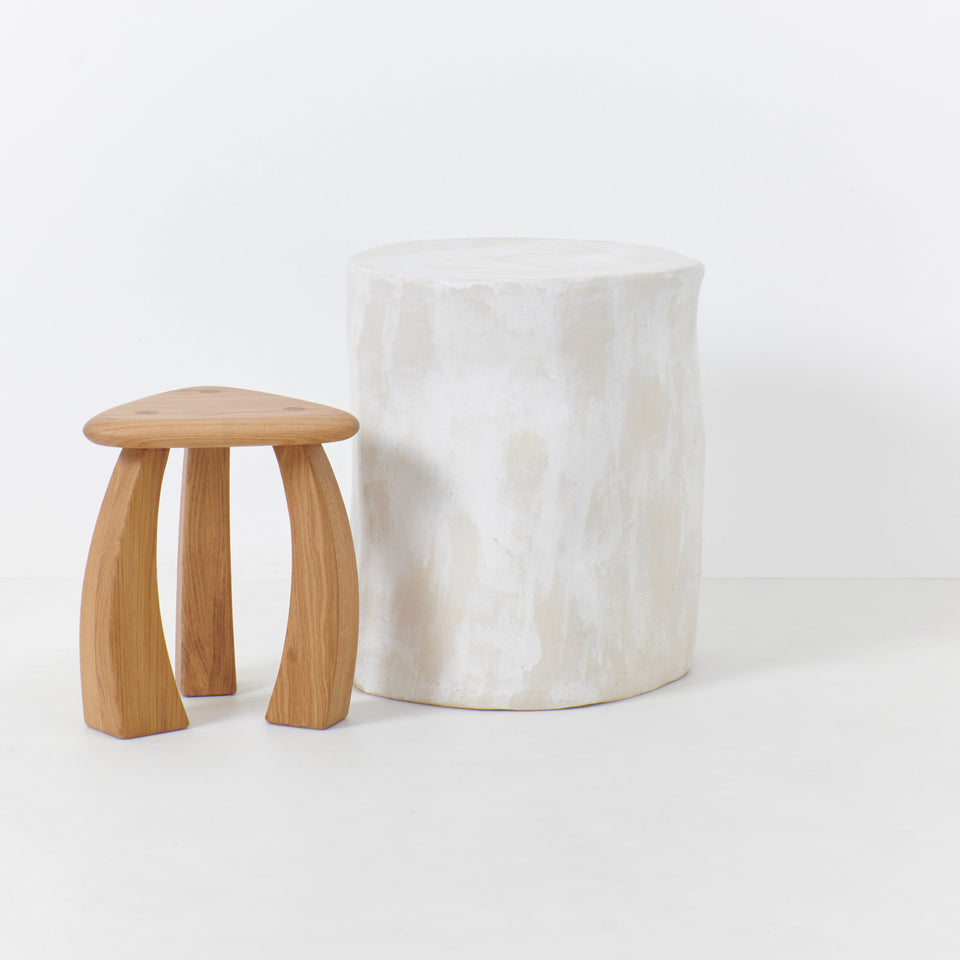 CERAMIC WHITE SIDE TABLE