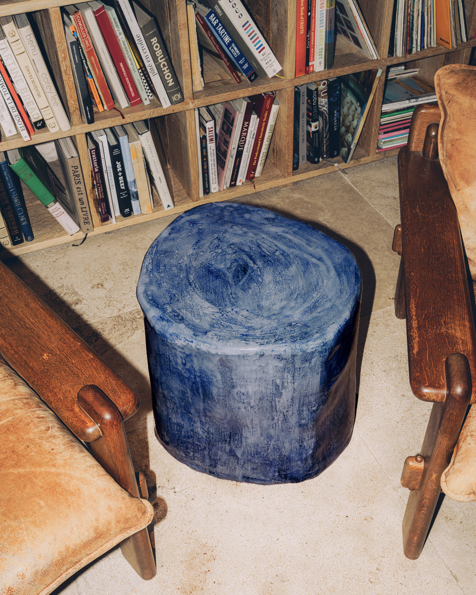 CERAMIC BRUSHED COBAL SIDE TABLE