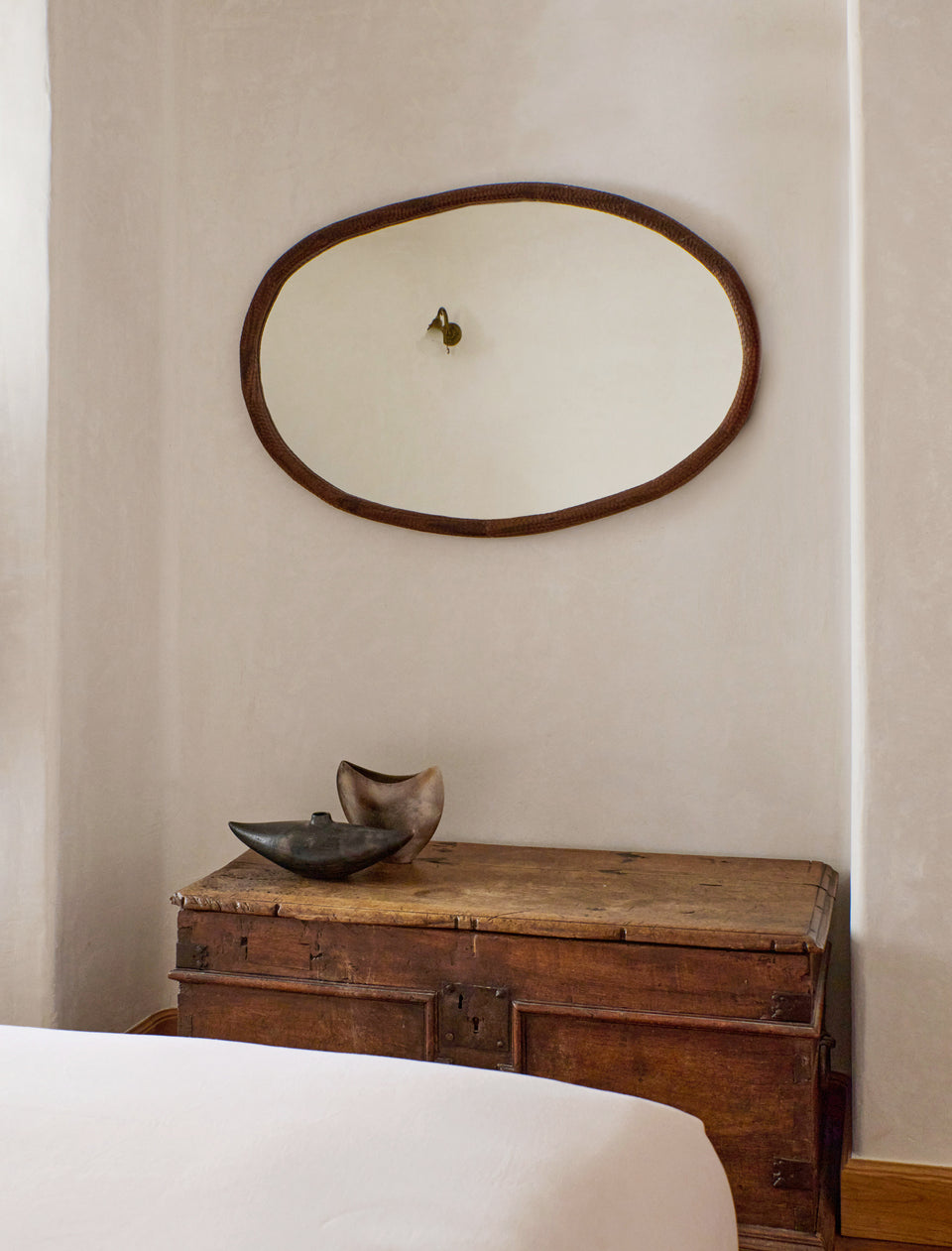 AMARANTE MIRROR OVAL