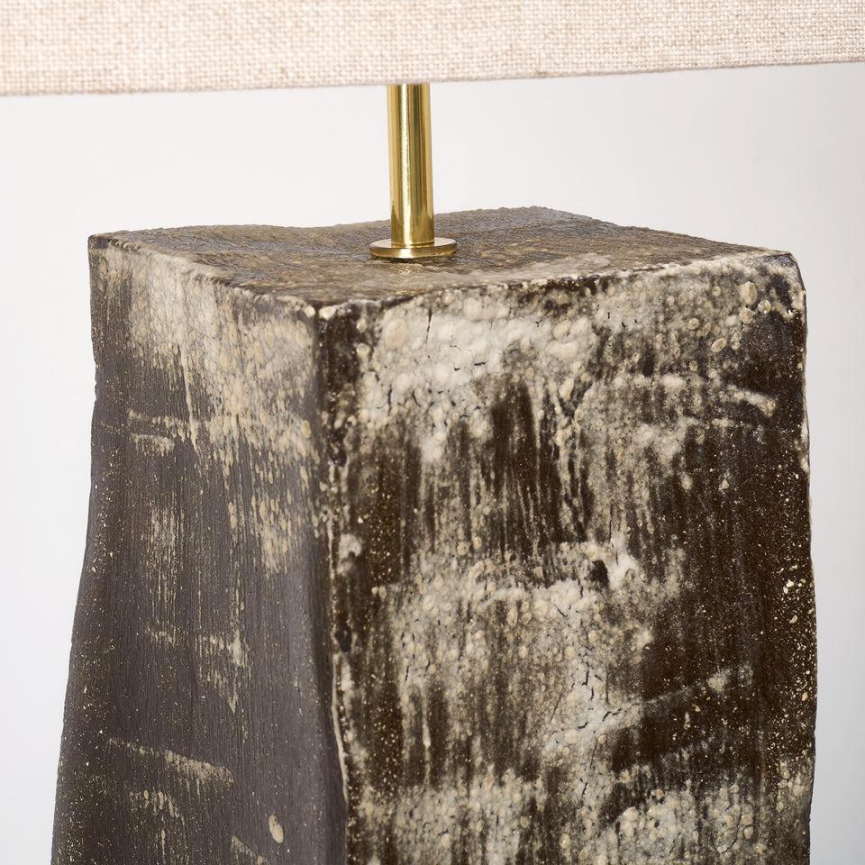 RECTANGULAR TEXTURED WHITE ON BROWN CLAY TABLE LIGHT