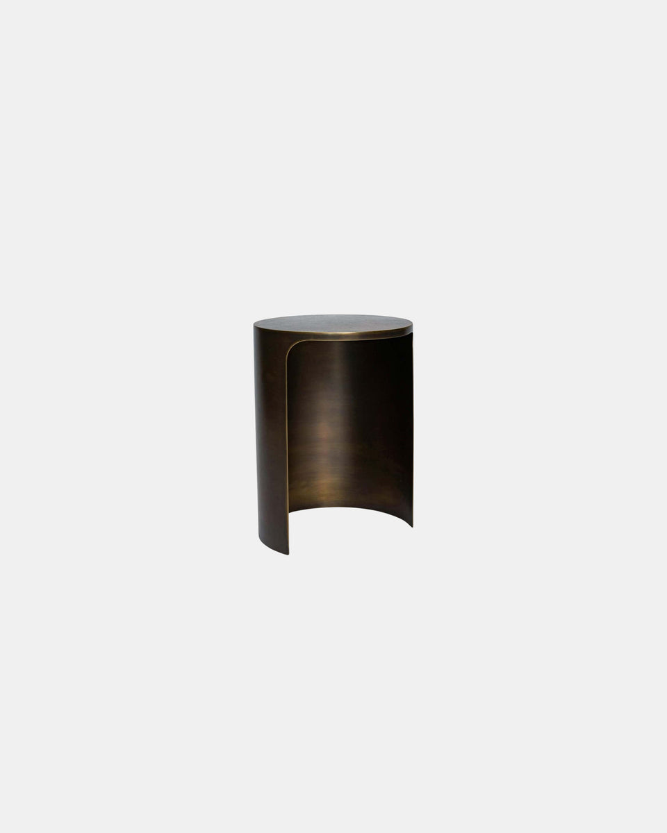 PALACE HAMMERED BRASS SIDE TABLE
