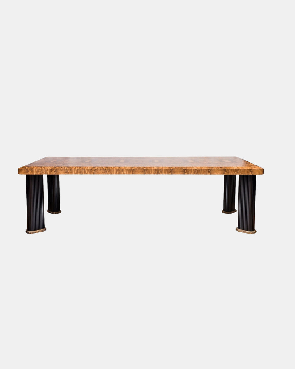 22313 DINING TABLE