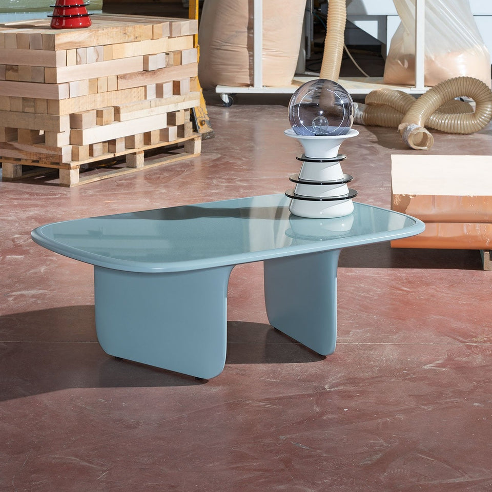 O COFFEE TABLE