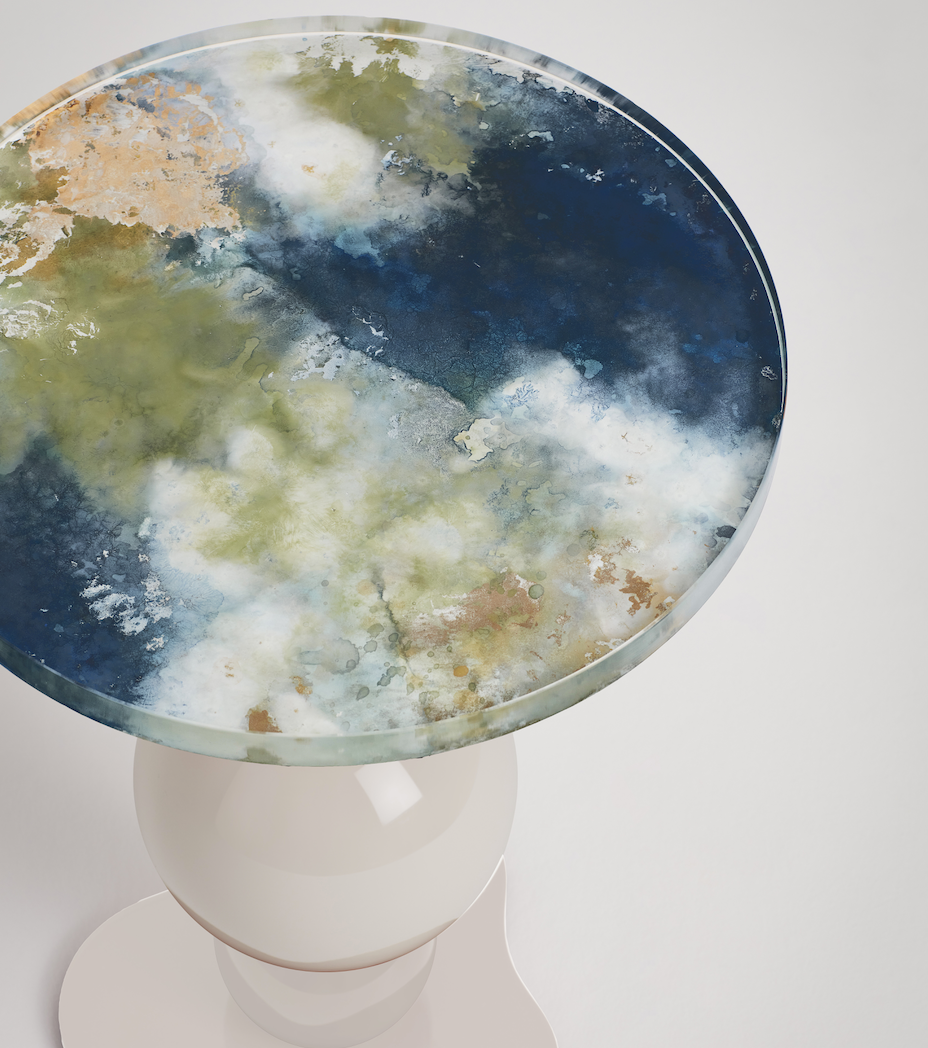 EGLOMIZED GLASS NOTO SIDE TABLE