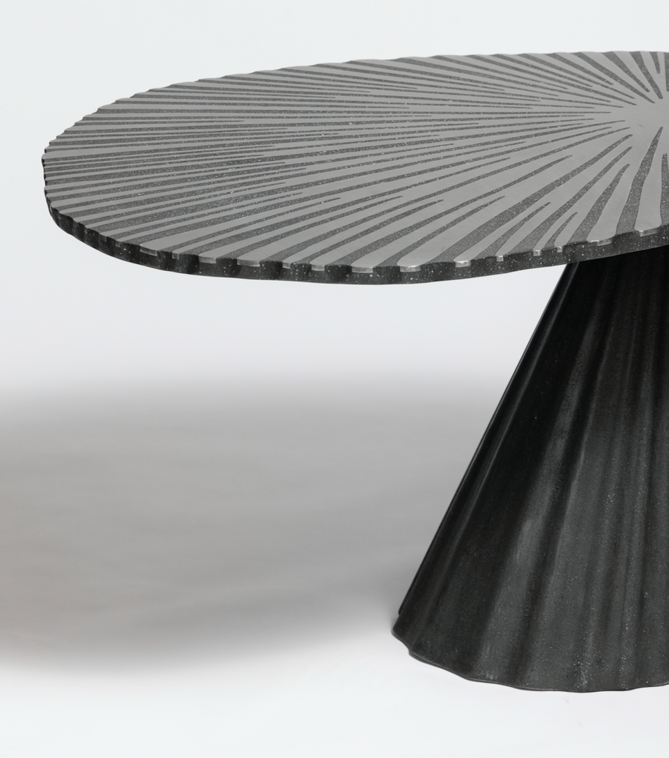 OPIHI DINING TABLE