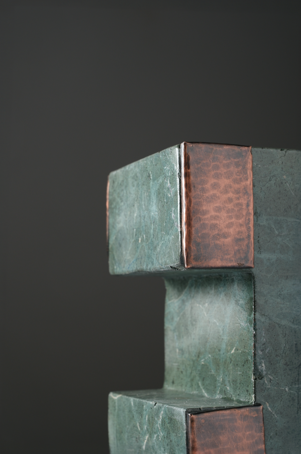 MONOLITH ARUNA
