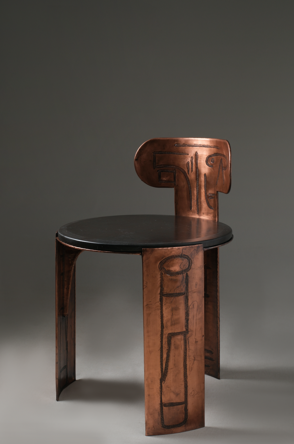 CHAIR KI
