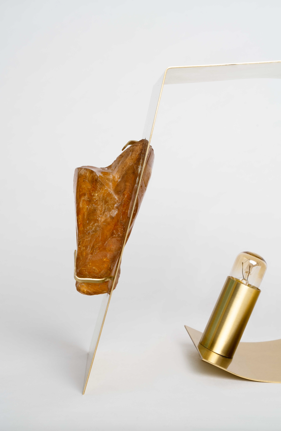 GEM AMBER TABLE LAMP