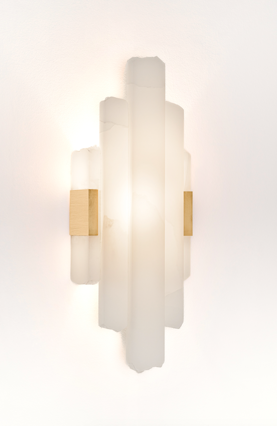 CASCADE LIGHT SCULPTURE