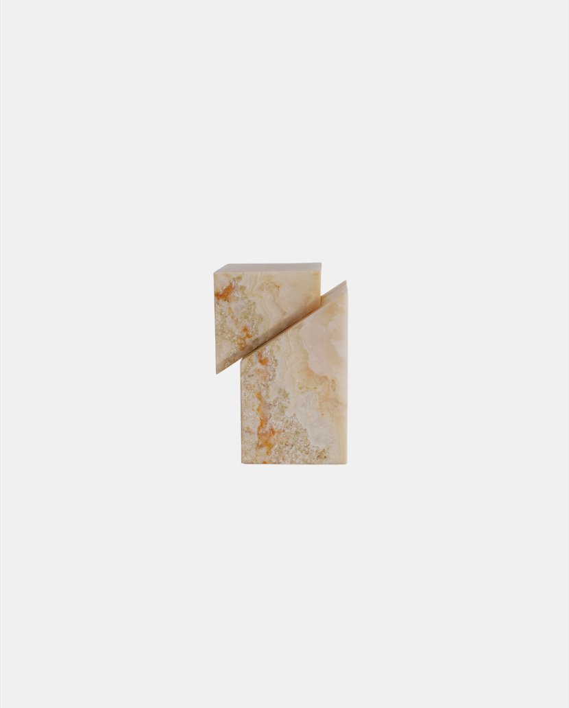 MALLOW WHITE ONYX SIDE TABLE