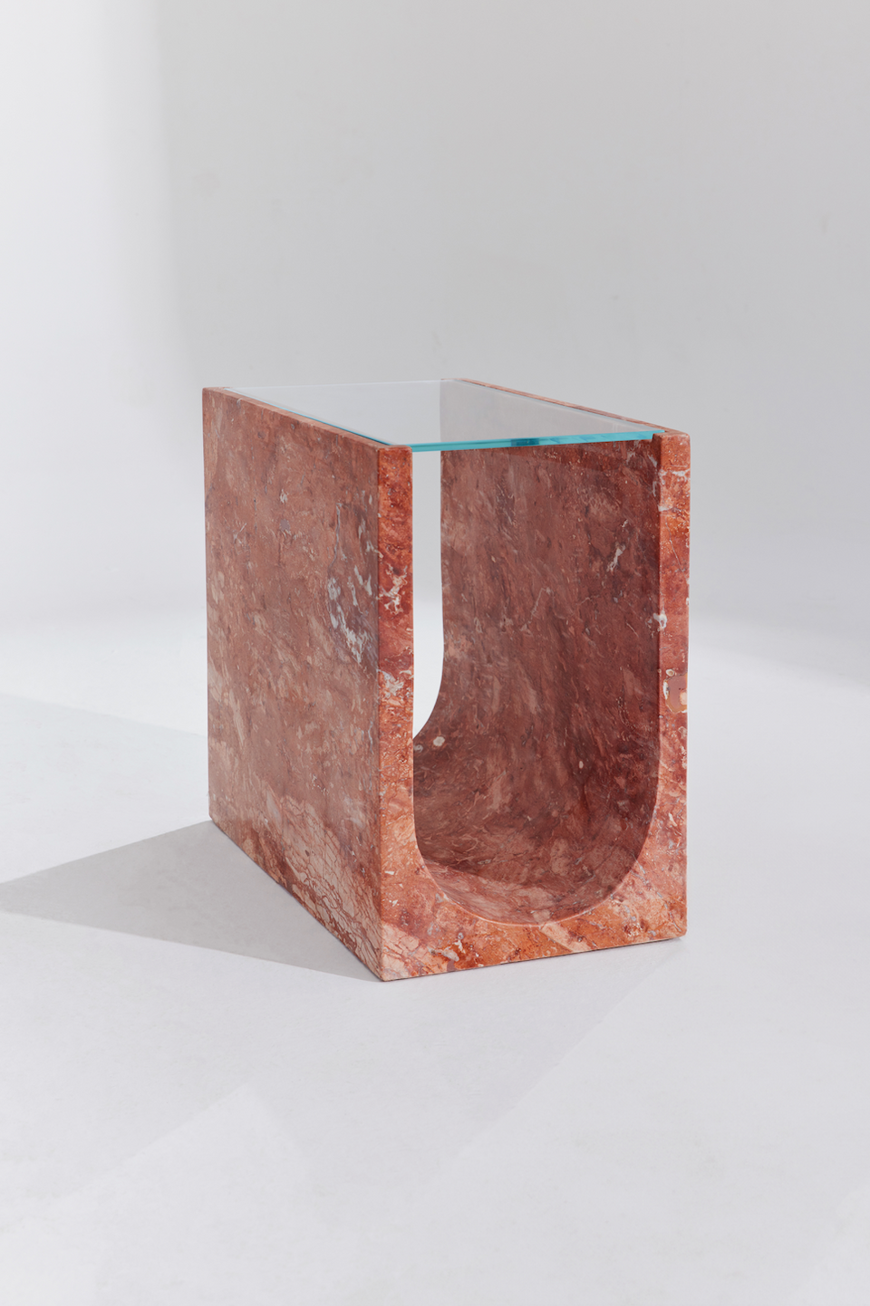 ARTEMIS SIDE TABLE