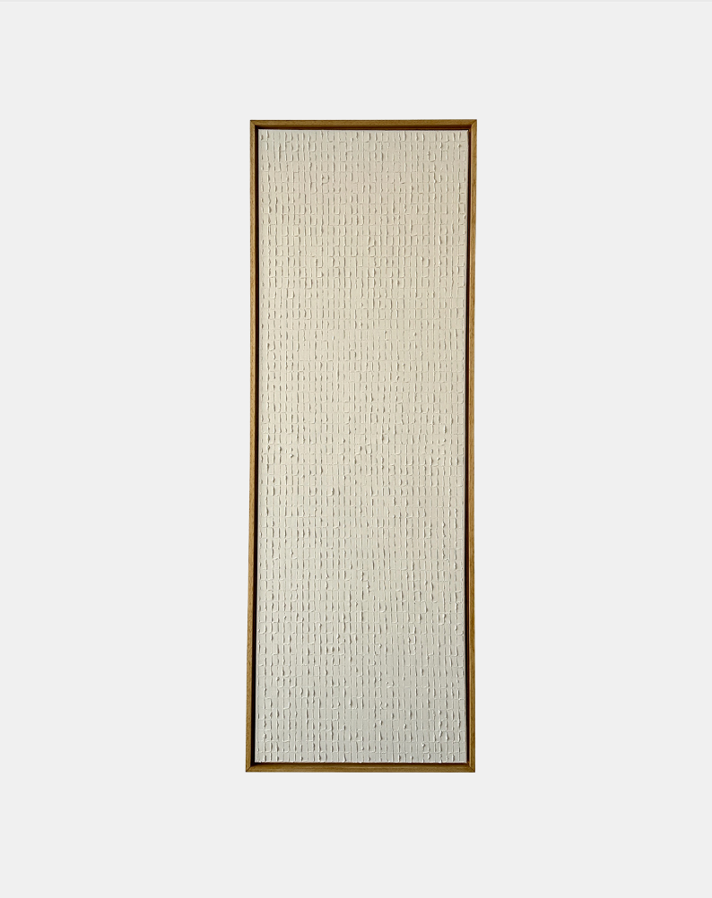 WARM WHITE - 2024