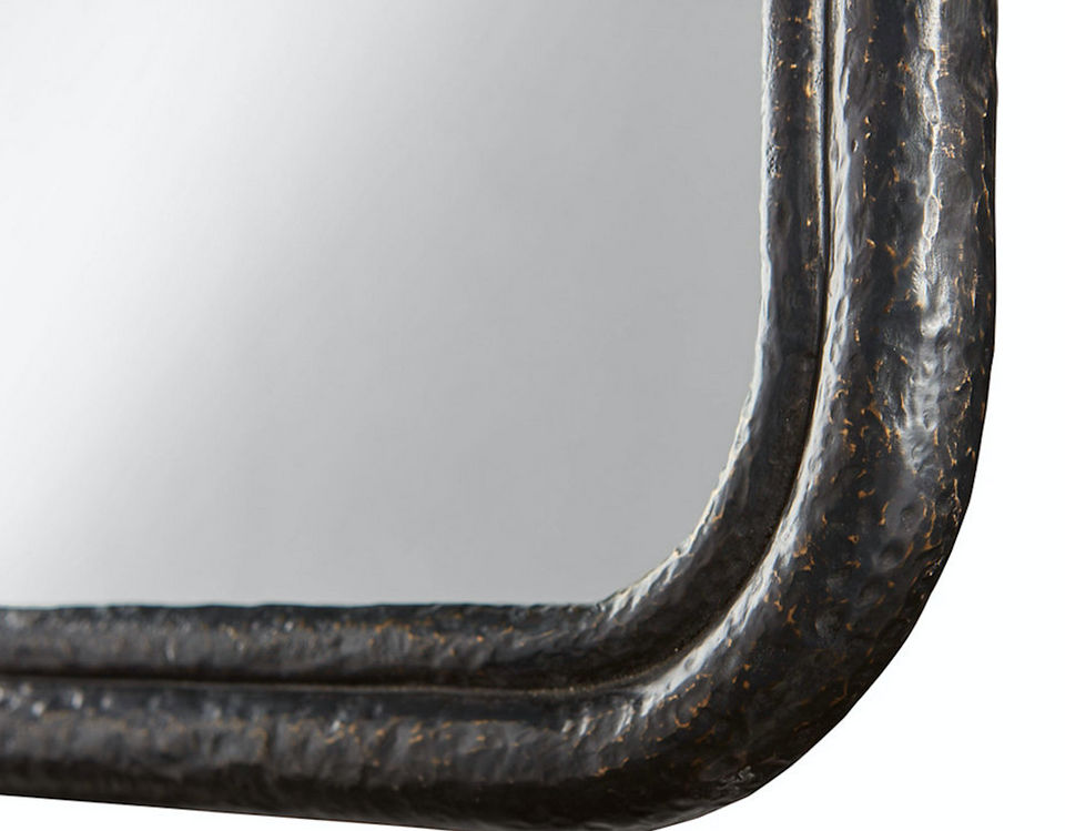 MOLTEN MIRROR