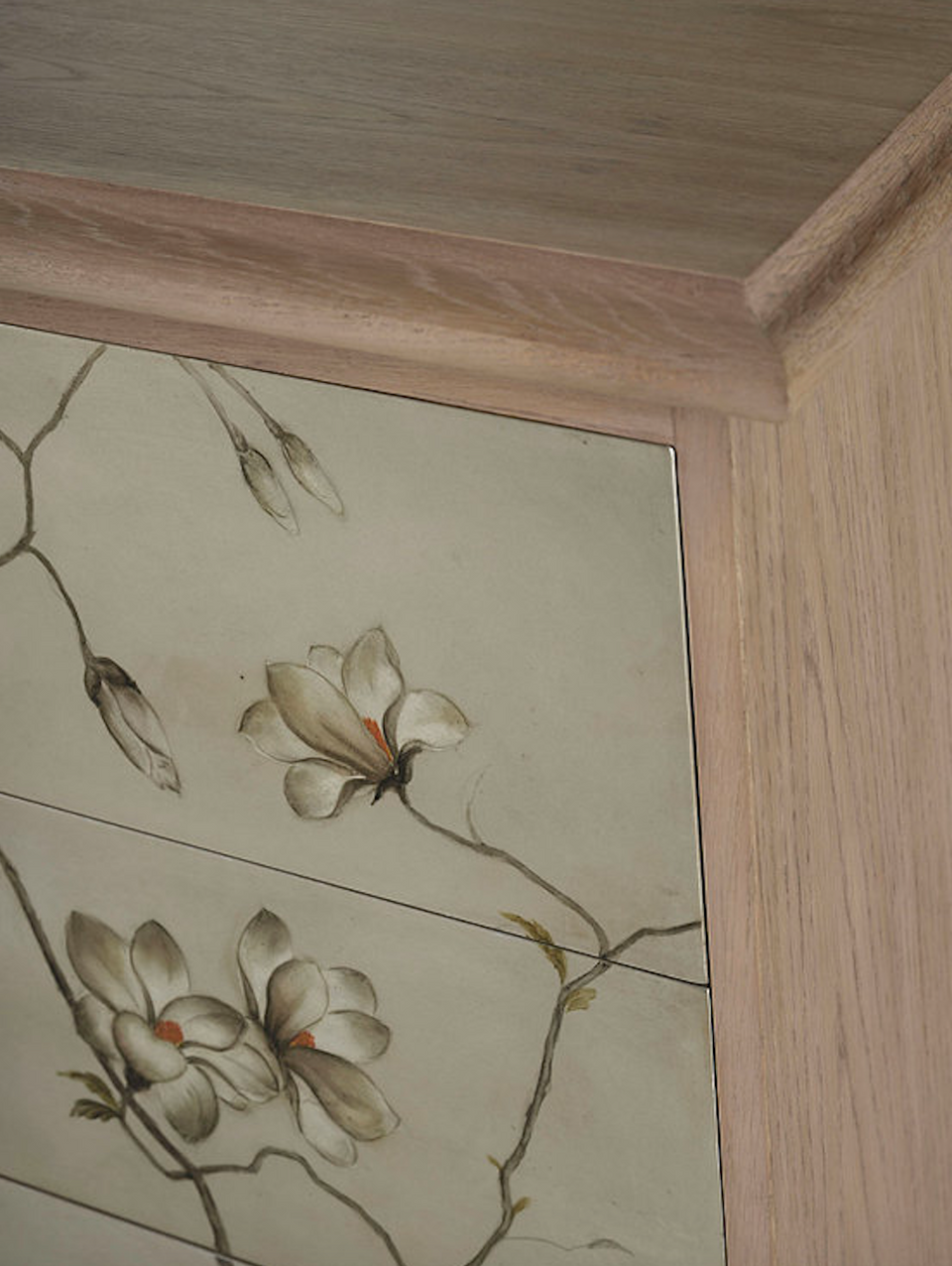 FLORA NIGHTSTAND