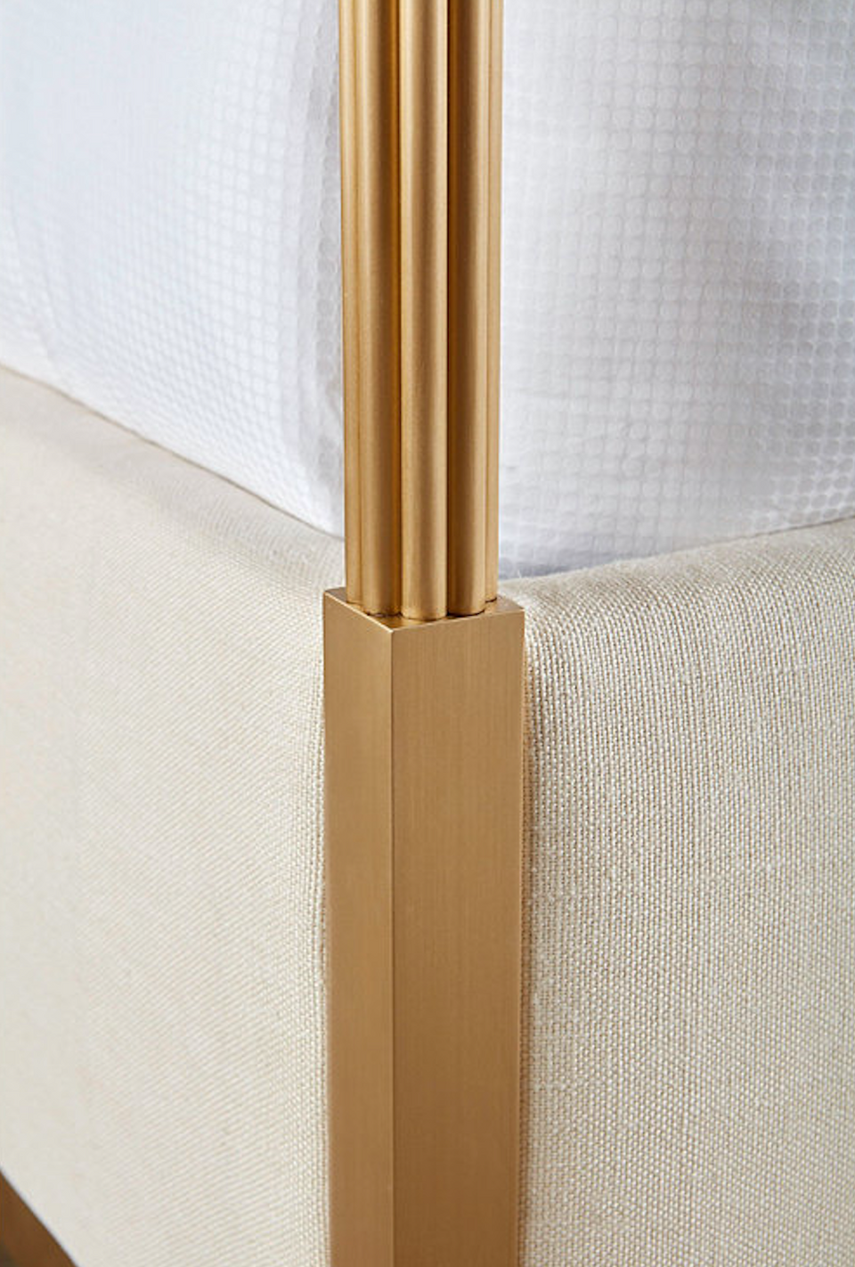ALLURE BED