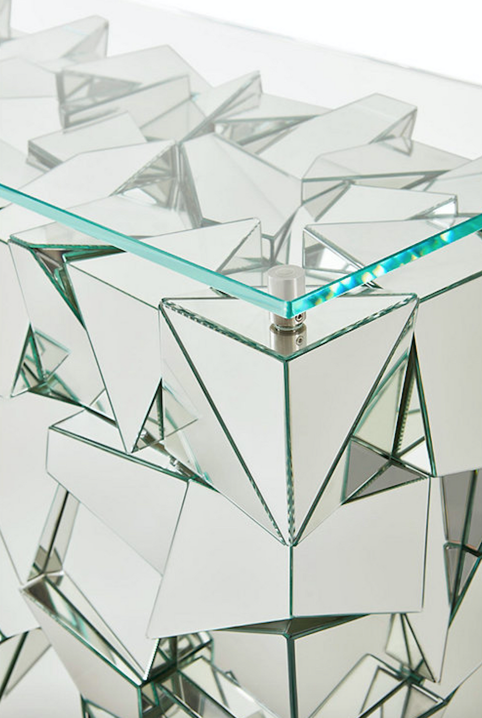 REFLECTION CONSOLE