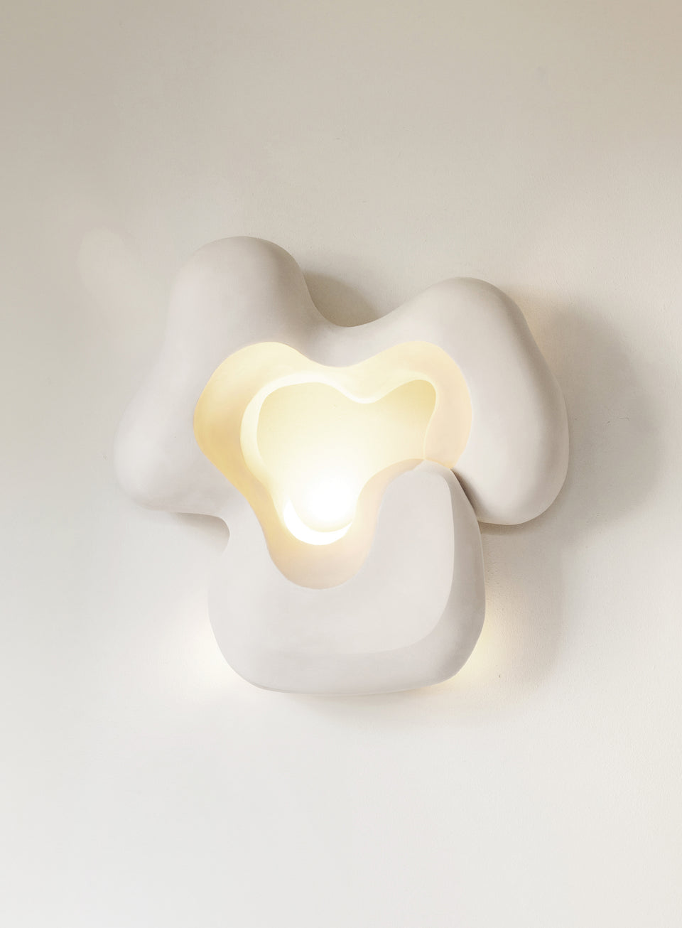 VOID WALL LAMP