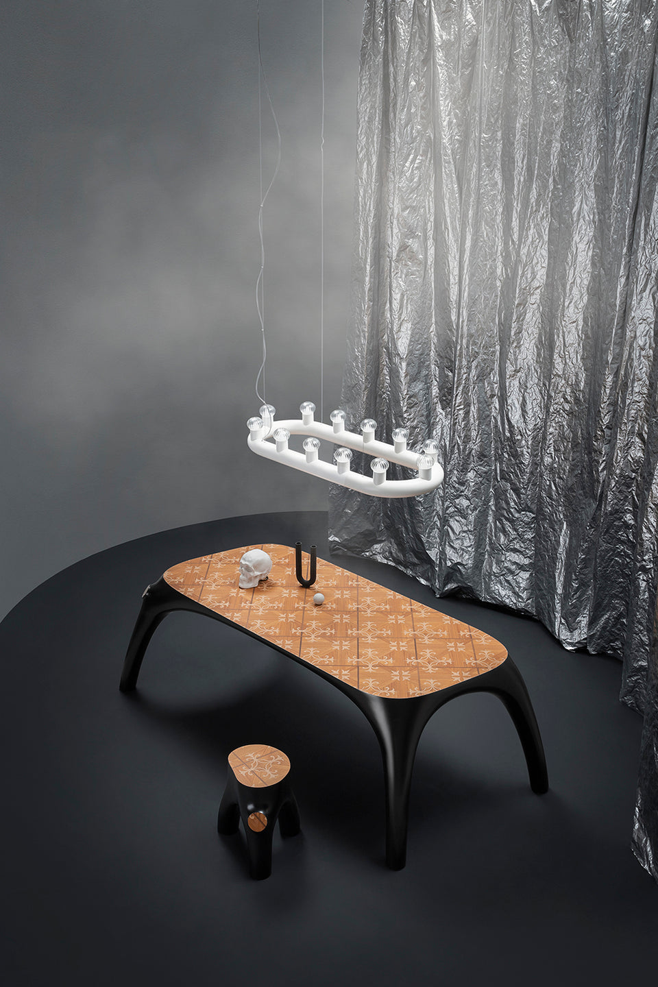 STUMP DINING TABLE