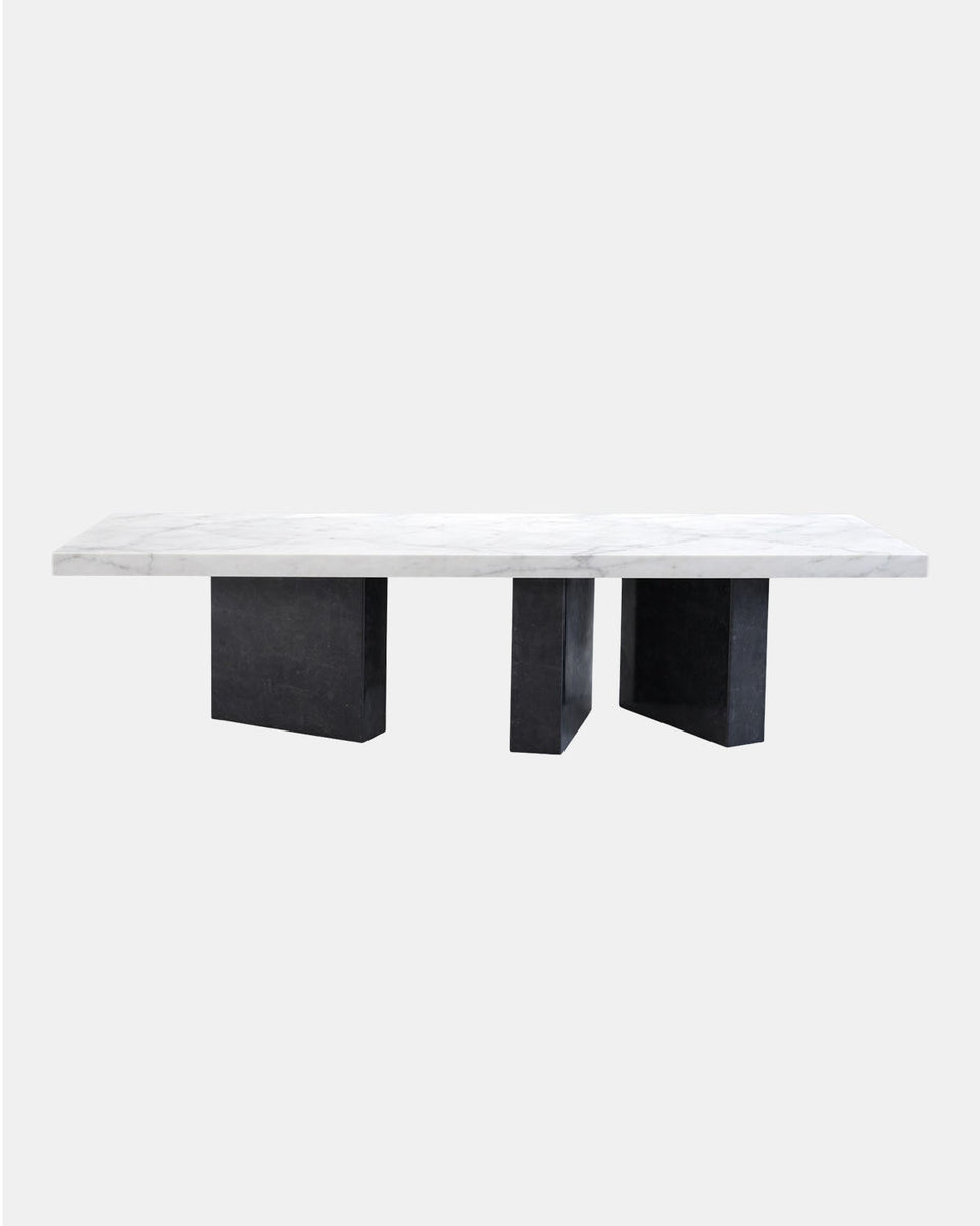 COCO DINING TABLE