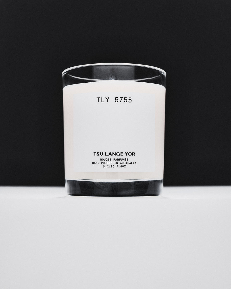TLY 5755 AROMATIC CANDLE 210G