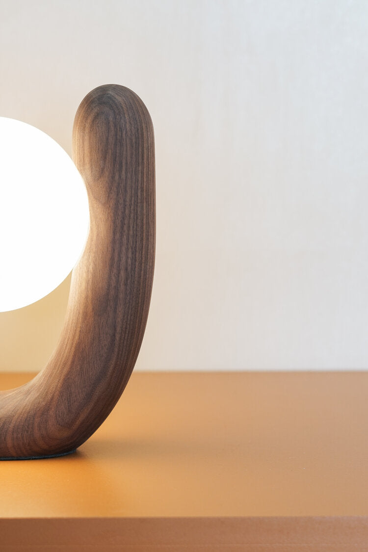 TOWER TABLE LAMP
