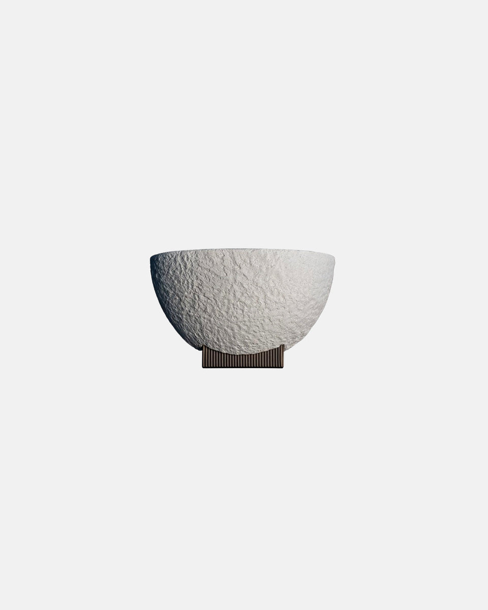 TROPHY SHORT WALL LIGHT