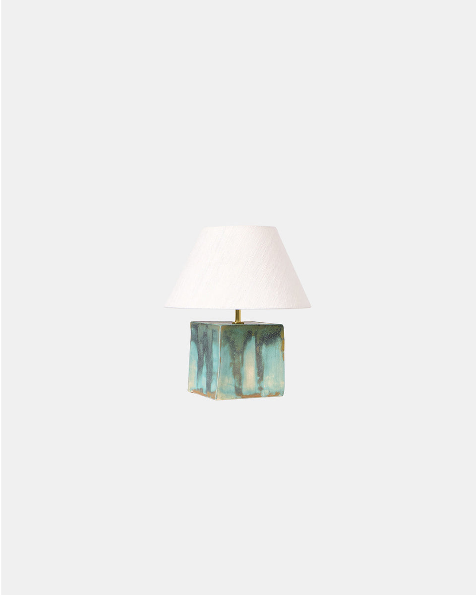 AROUCA JADE TABLE LIGHT