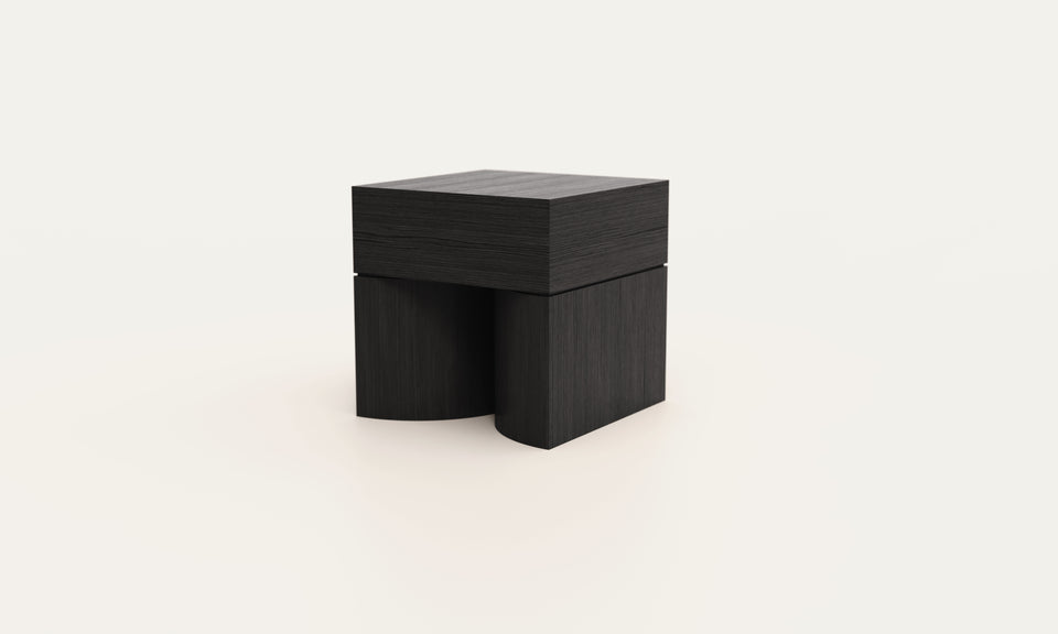 URANIE SIDE TABLE