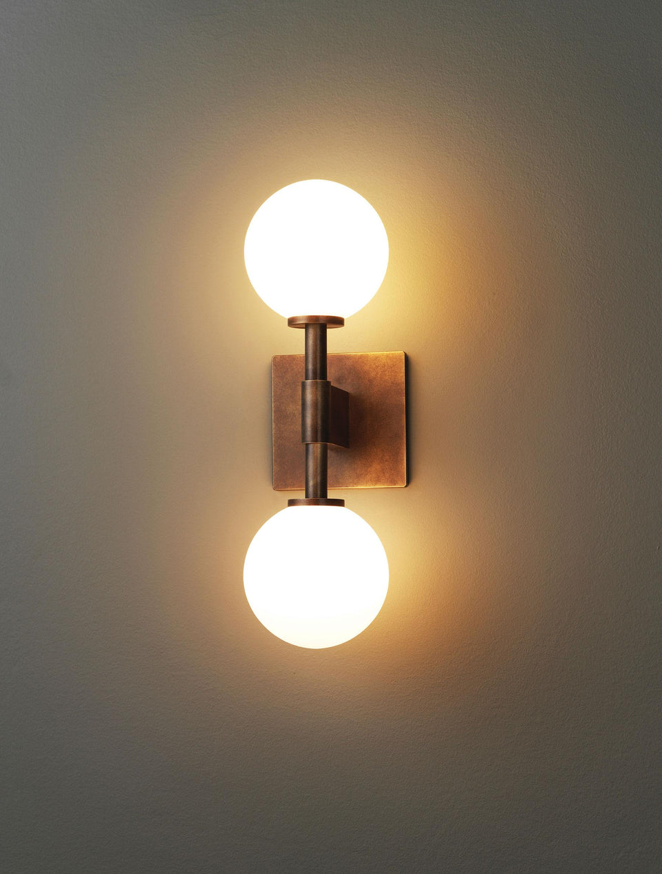 BASTION DOUBLE WALL LAMP