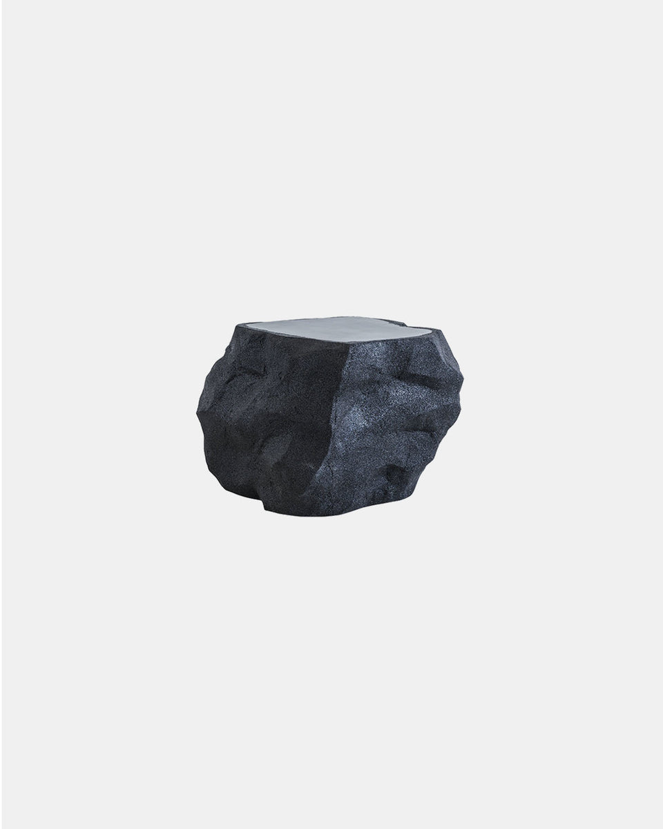 PETRA SIDE TABLE