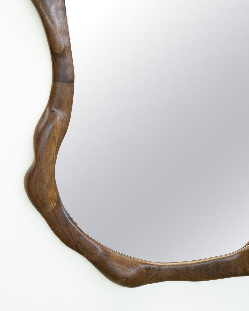 BIG WAVY MIRROR