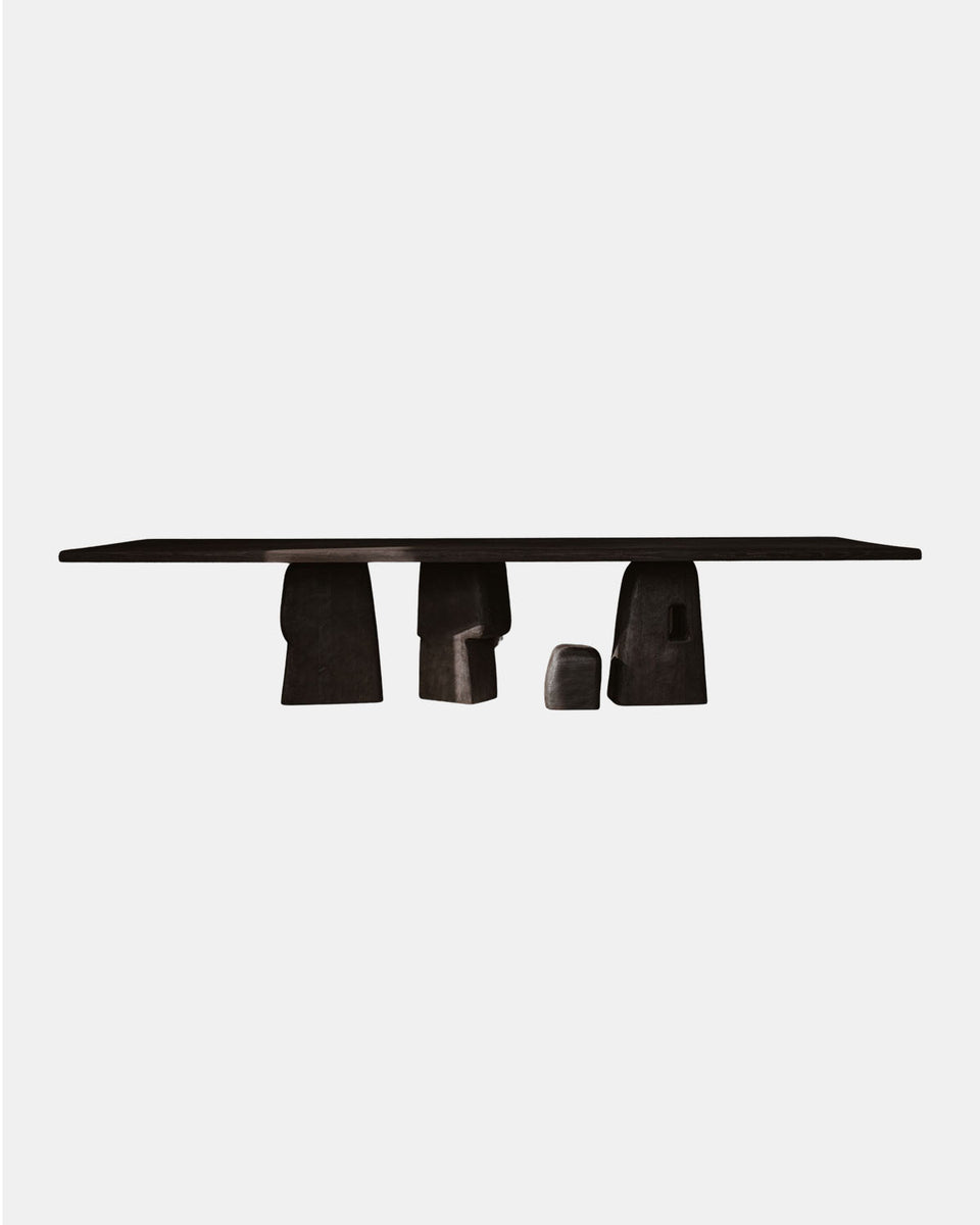 PAUL DINING TABLE