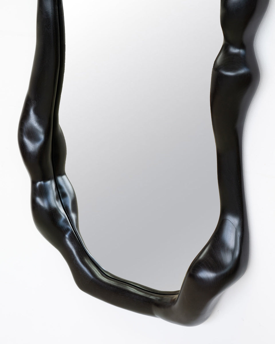 LARGE WAVY MIRROR
