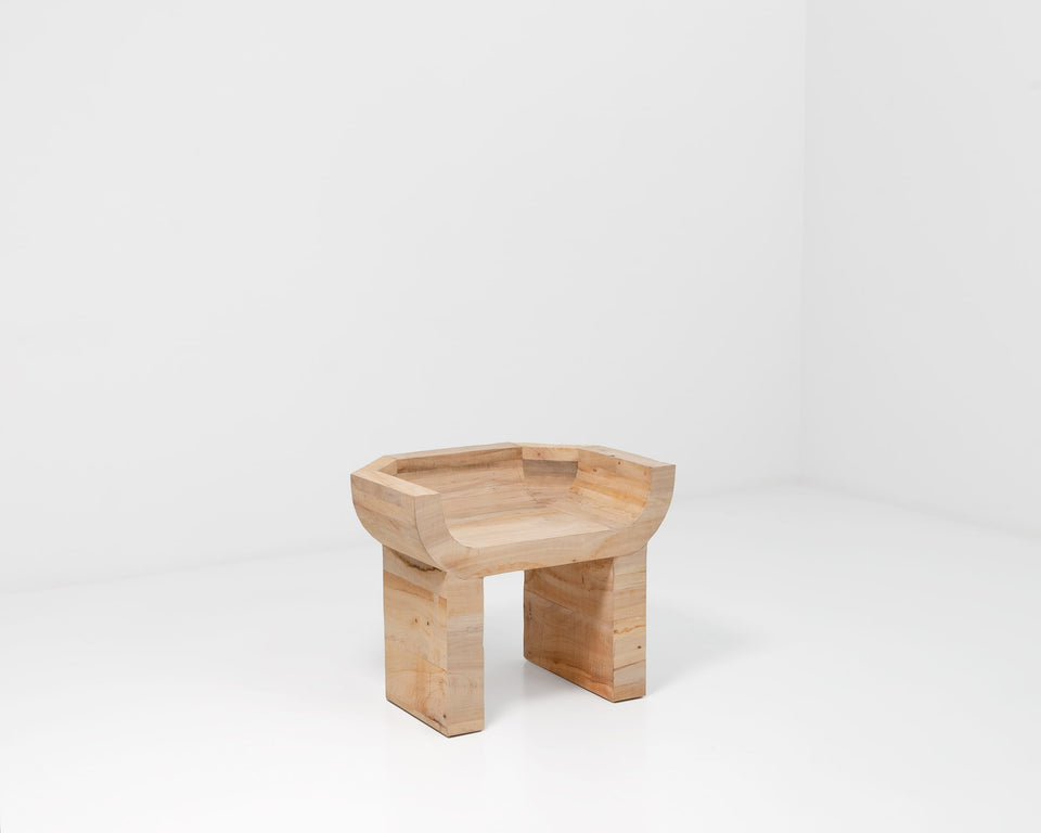 NATURAL ELM CURIAL CHAIR