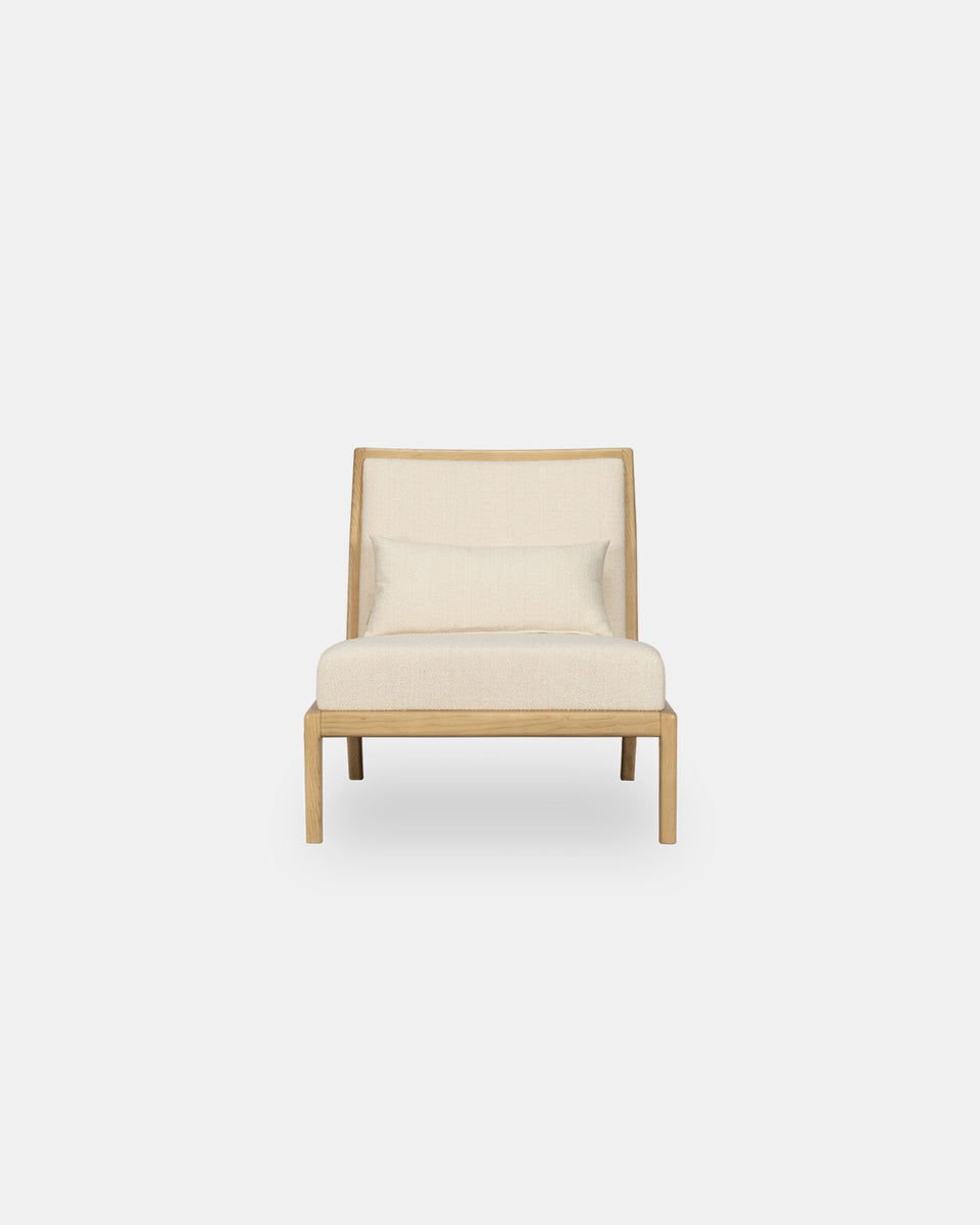 ARTURE ARMCHAIR