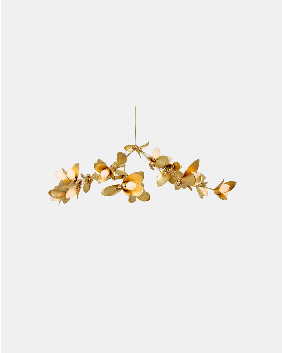 LAUREL BLOSSOM 19 CHANDELIER