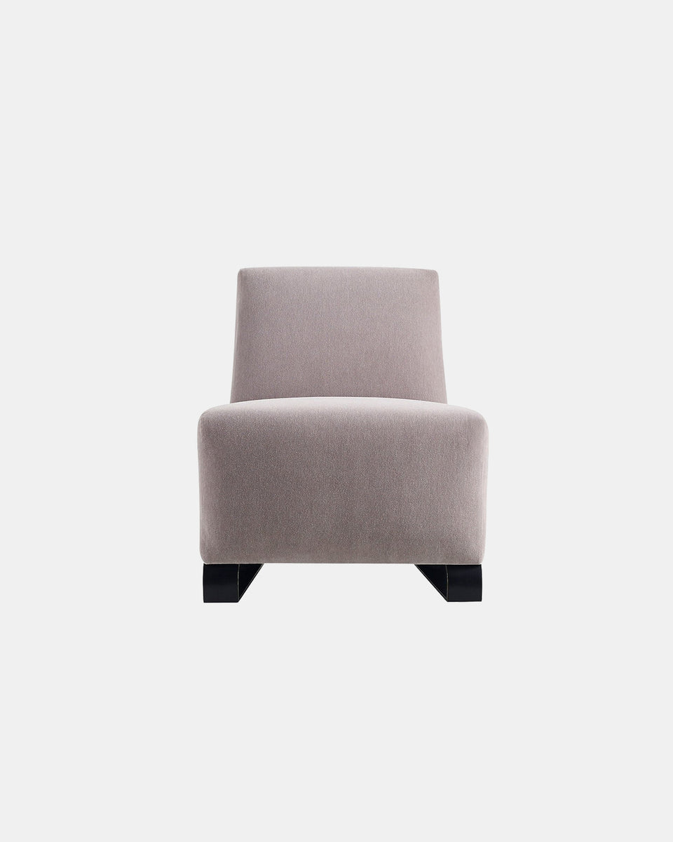 SLEIGH LOUNGE CHAIR