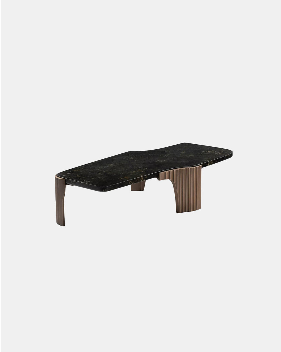 THE PROMONTORY COCKTAIL TABLE