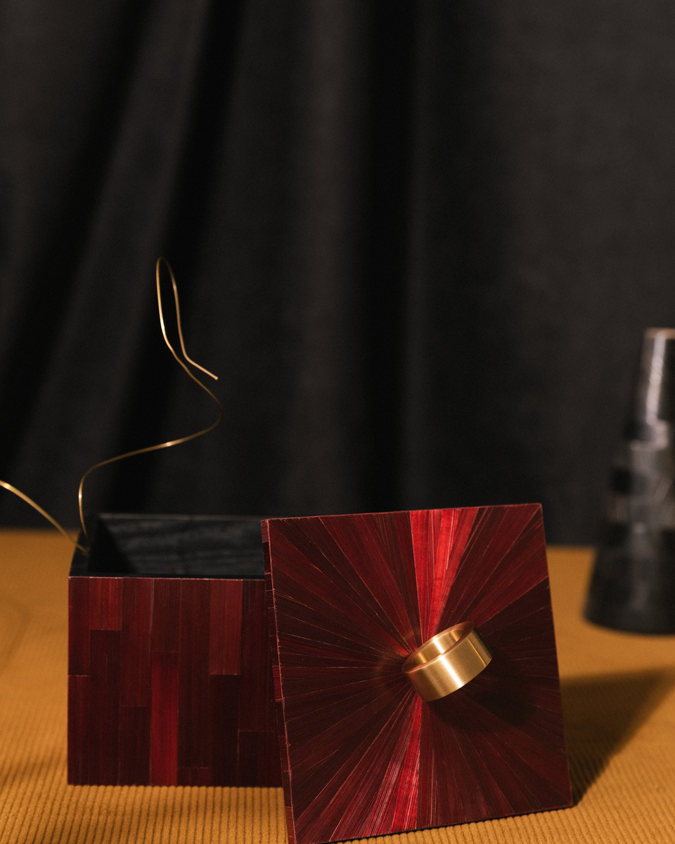 DECORATIVE BOX 02