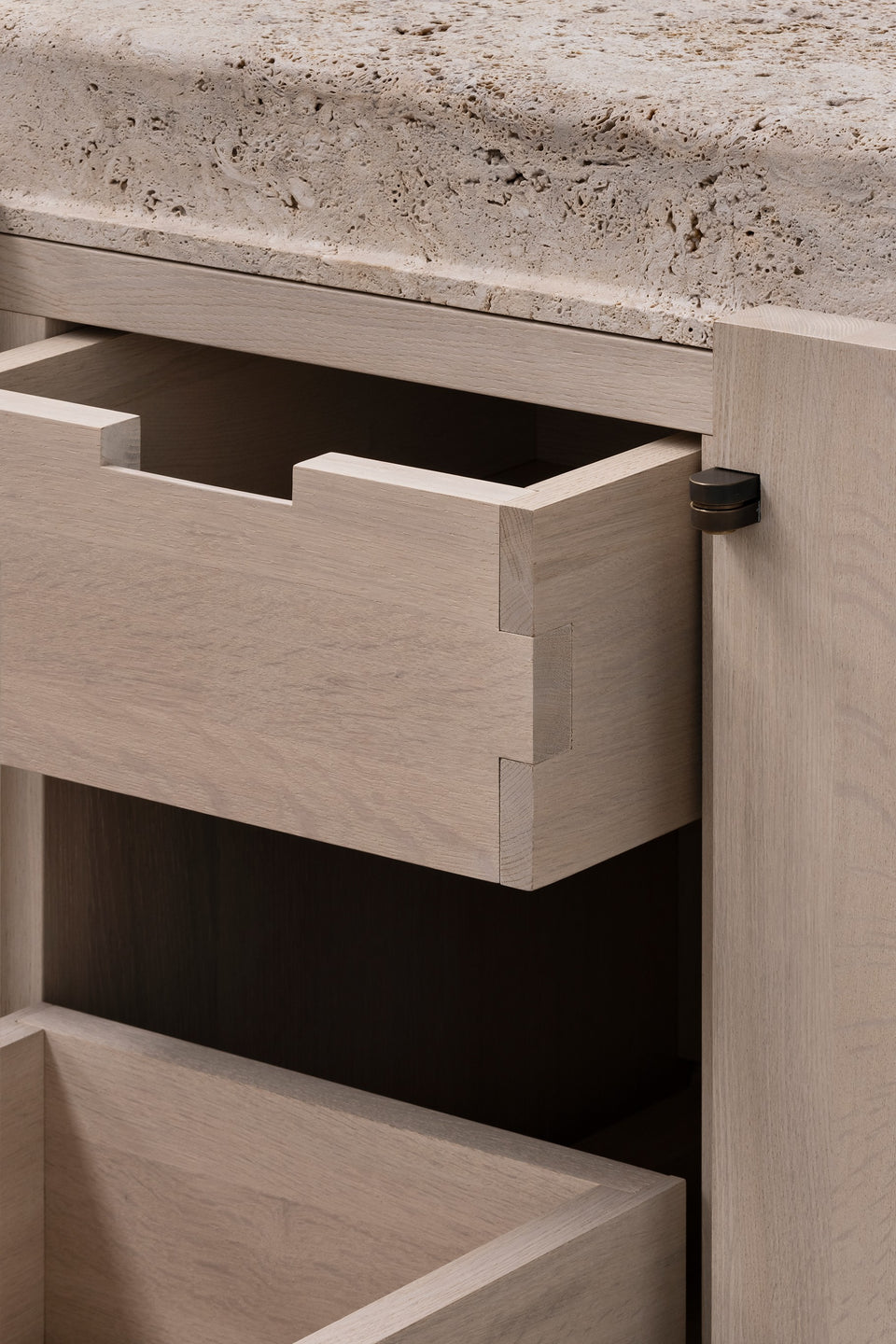 YOMA CONSOLE