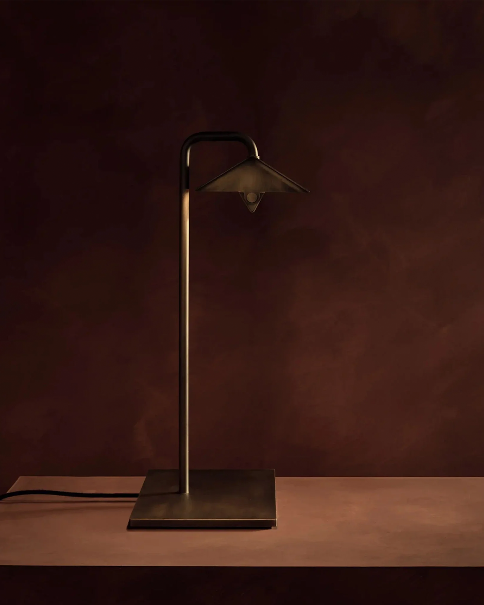 AVA TABLE LAMP