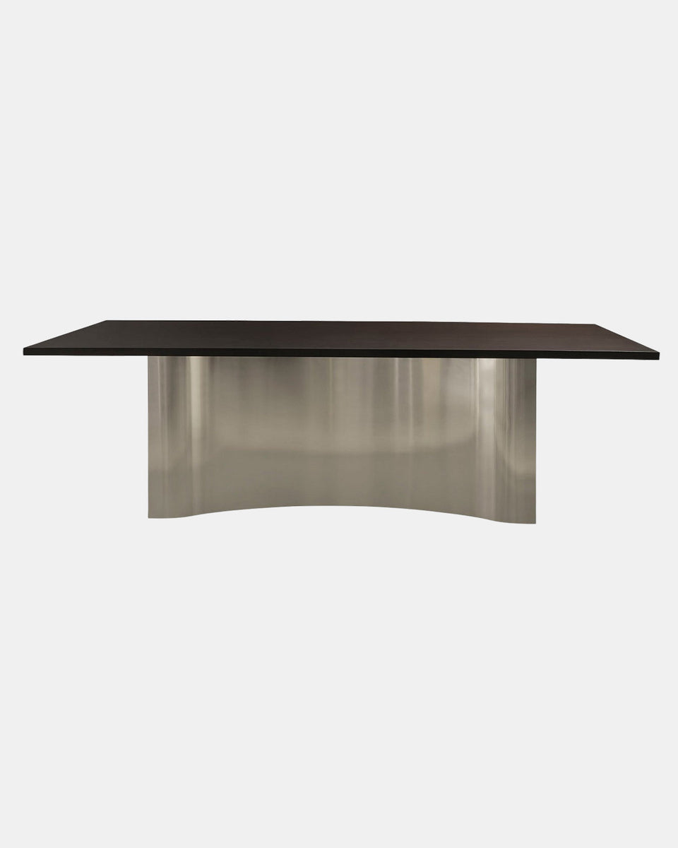 ISADORA DINING TABLE