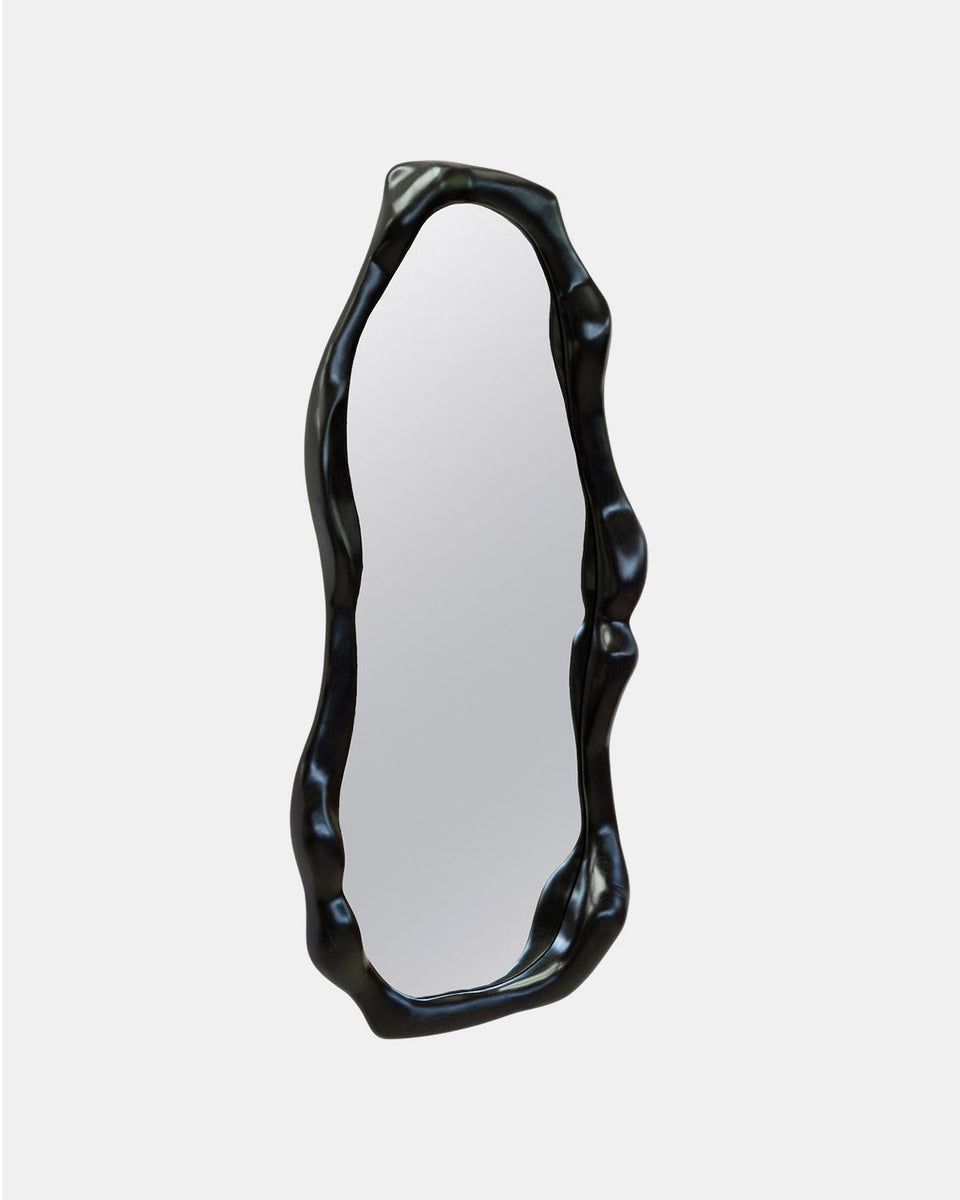 LARGE WAVY MIRROR
