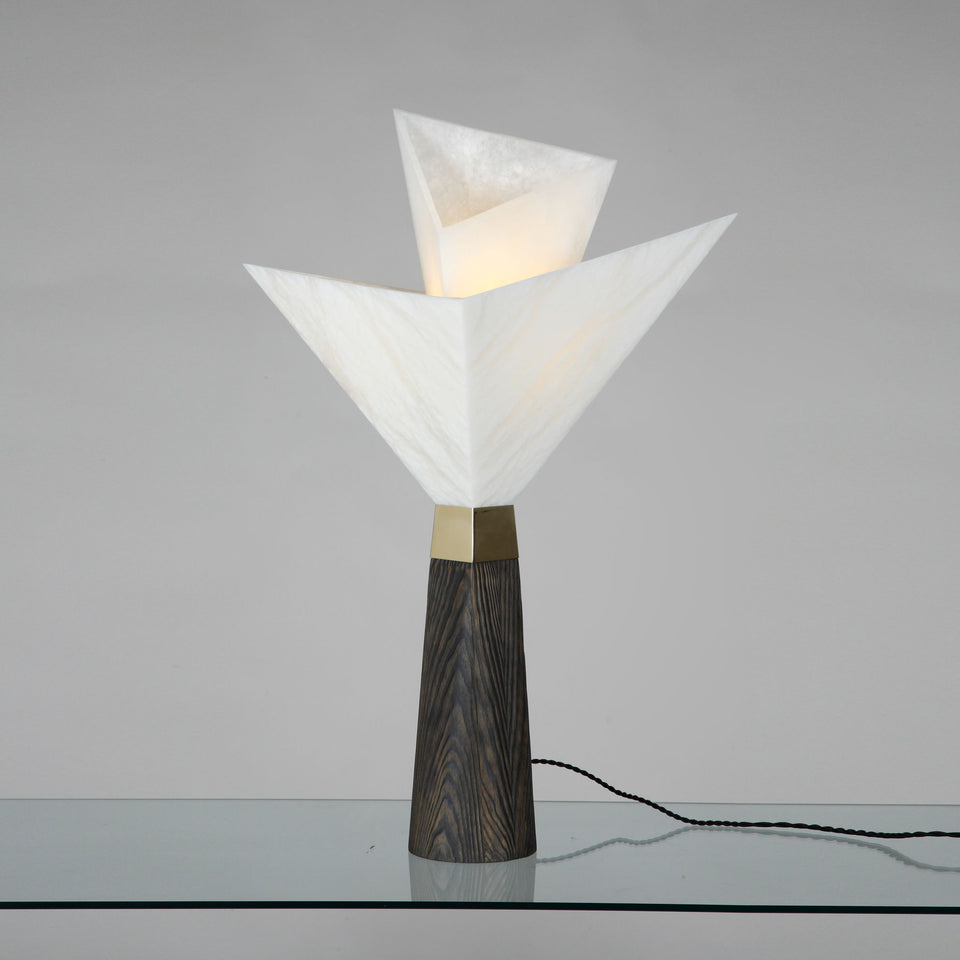 CONVERGENCE TABLE LAMP