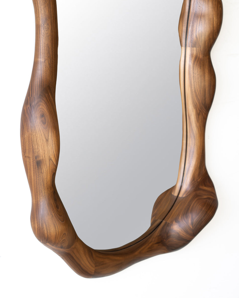 SCULPTURAL MIRROR